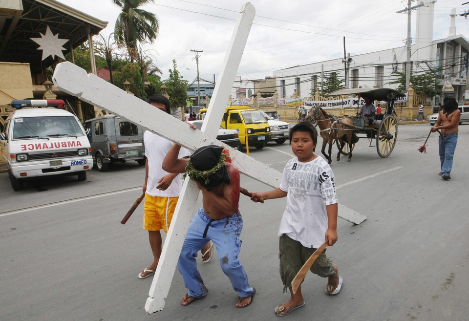 Wielki Tydzień na Filipinach