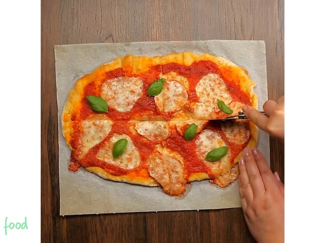 Noizz_food_Margarita_pica_Italija_safe