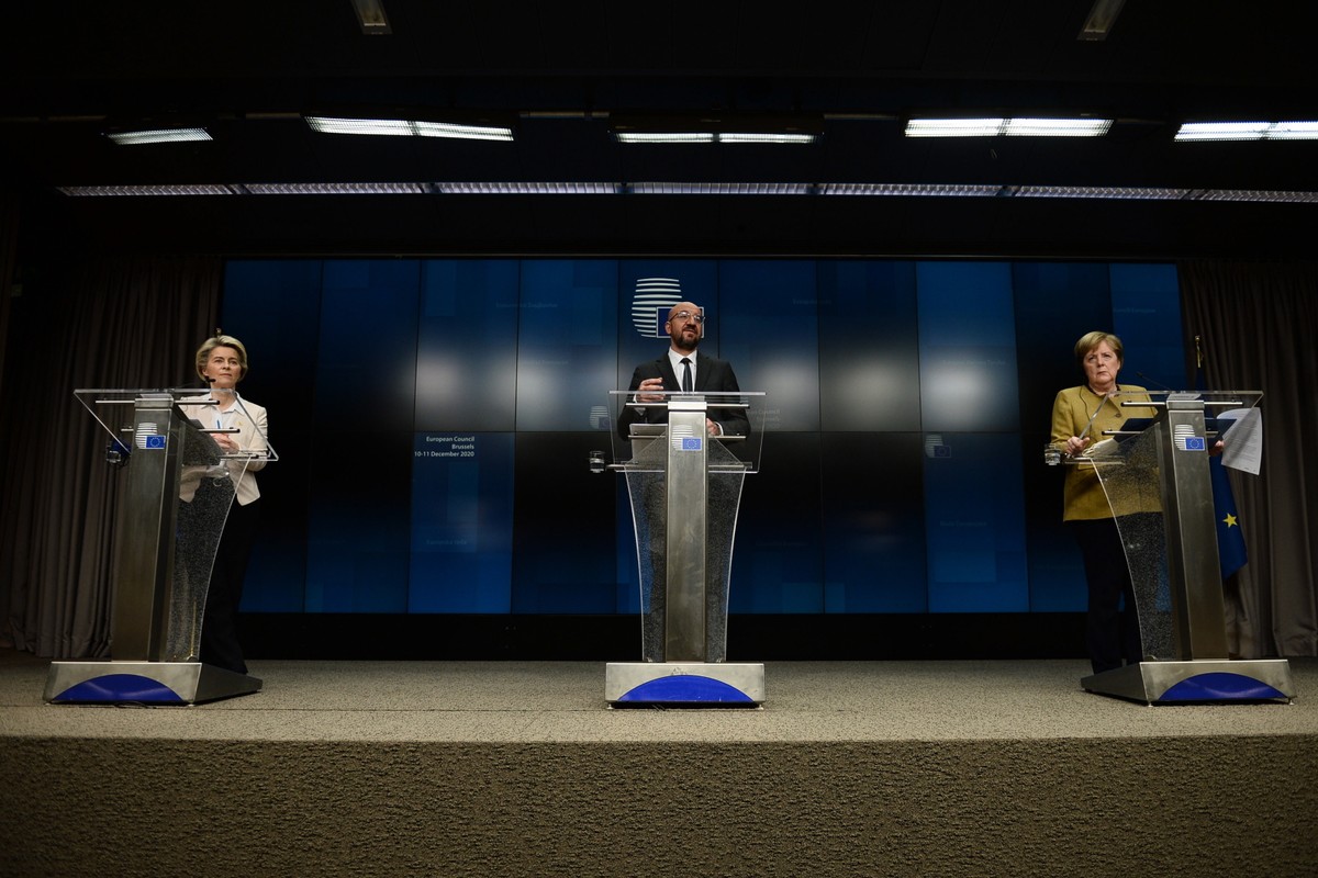 Ursula von der Leyen, Charles Michel i Angela Merkel