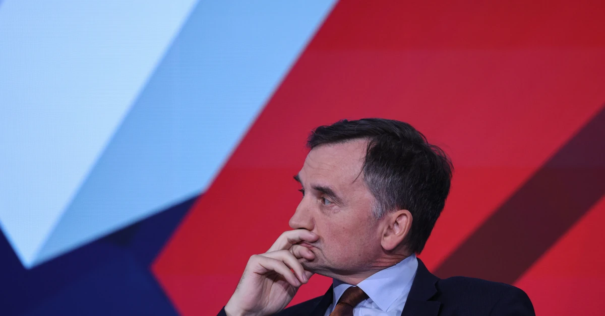 Poles say "enough". Poll crushes Ziobra. Even Confederation voters are against