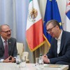  Aleksandar Vučić i ambasador Feliks Korona
