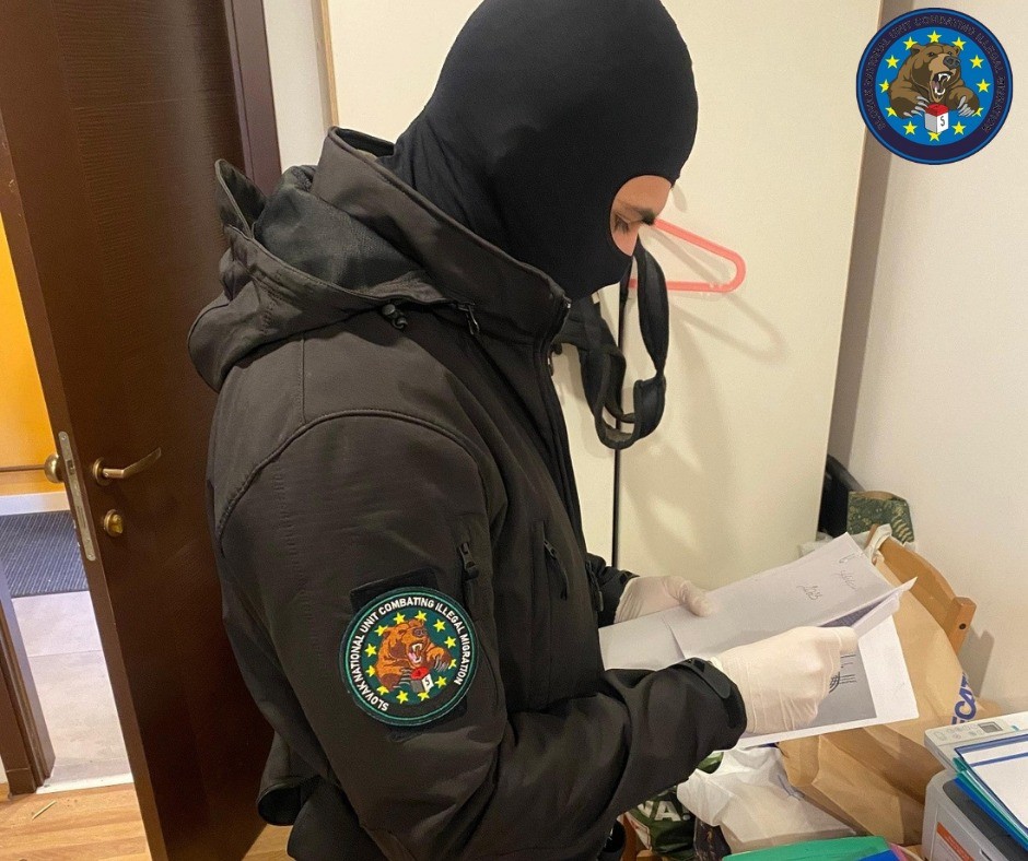 Polícia zaistila dôkazy v rámci medzinárodnej policajnej akcie. 