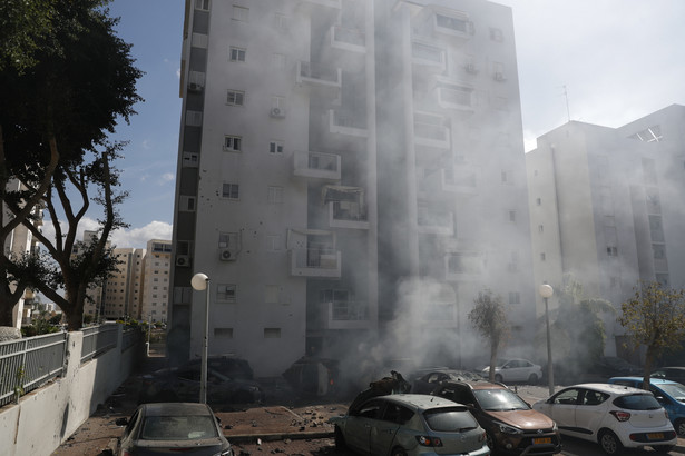 Nalot Izraela na Strefę Gazy. AFP: Kilka wieżowców "zrównanych z ziemią"