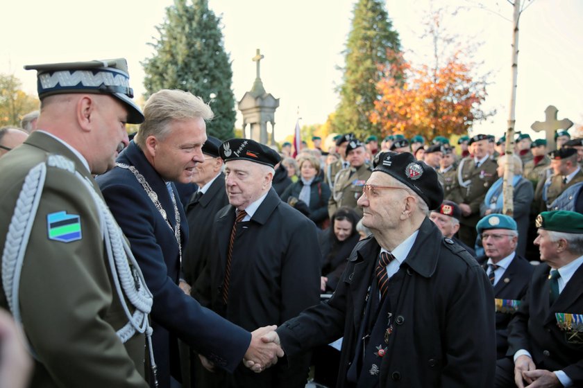 75. rocznica wyzwolenia Bredy. Holendrzy oddali hołd polskim żołnierzom