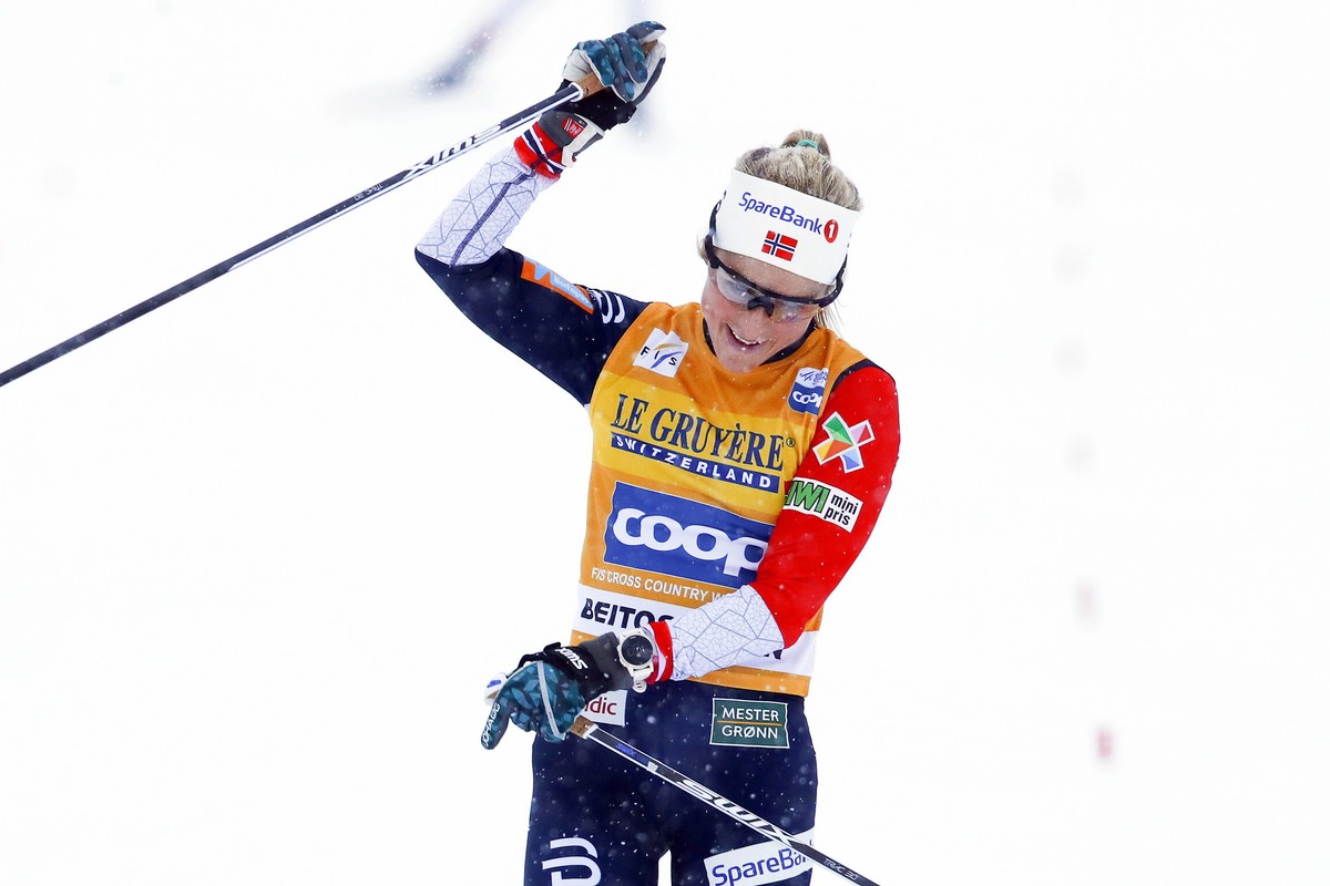 PŚ w biegach: Therese Johaug wciąż dominuje. Czwarte zwycięstwo Norweżki w sezonie