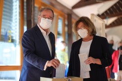 Wpadka kandydata CDU na kanclerza. Wszyscy mogli zobaczyć, na kogo zagłosował