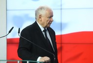 Prezes PiS Jarosław Kaczyński podczas oświadczenia dla mediów w siedzibie Prawa i Sprawiedliwości przy ulicy Nowogrodzkiej w Warszawie