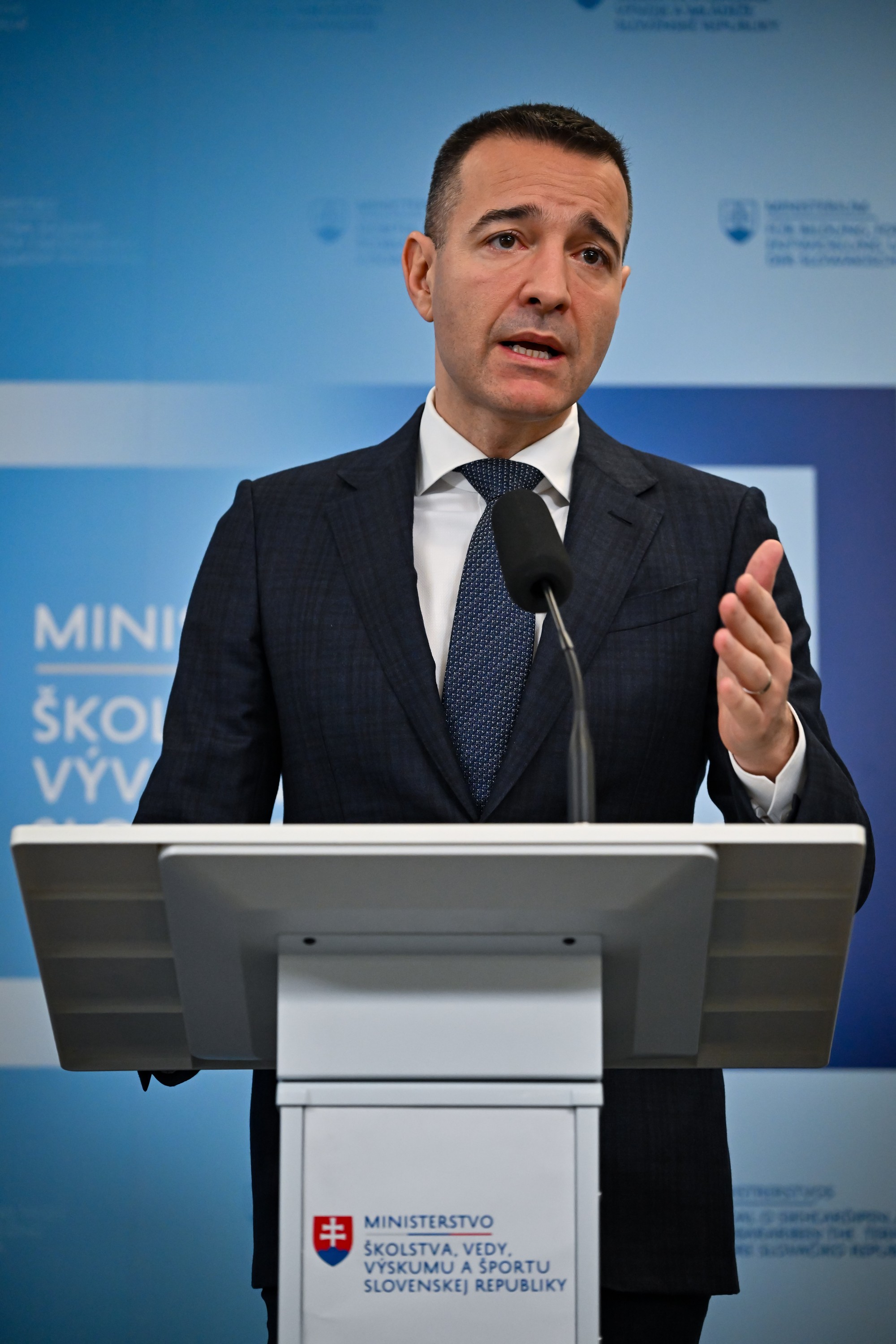 Minister školstva, výskumu, vývoja a mládeže SR Tomáš Drucker.