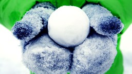 Szybki QUIZ wiedzy o śniegu. Tylko 10 pytań i 2 odpowiedzi do wyboru