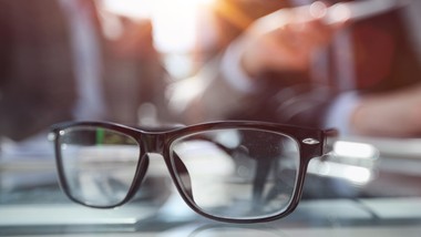 dofinansowanie do okularów od pracodawcy 2025. ile wynosi? jak często można się ubiegać o dopłatę?