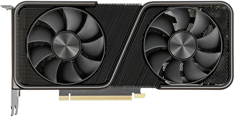 Nvidia GeForce RTX 3070 FE – tak jak w pozostałych kartach z rodziny Ampere w wersji Founders Edition większość karty stanowią gęsto upakowane żeberka układu chłodzenia