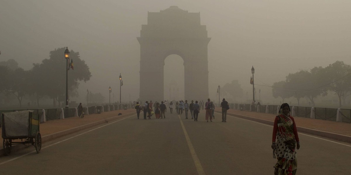 Stężenie pyłów PM 2,5 w Delhi osiągnęło poziom 710 mikrogramów na metr sześcienny