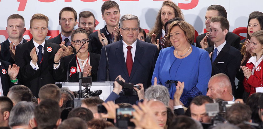 Ogłoszenie wyników w sztabie Komorowskiego