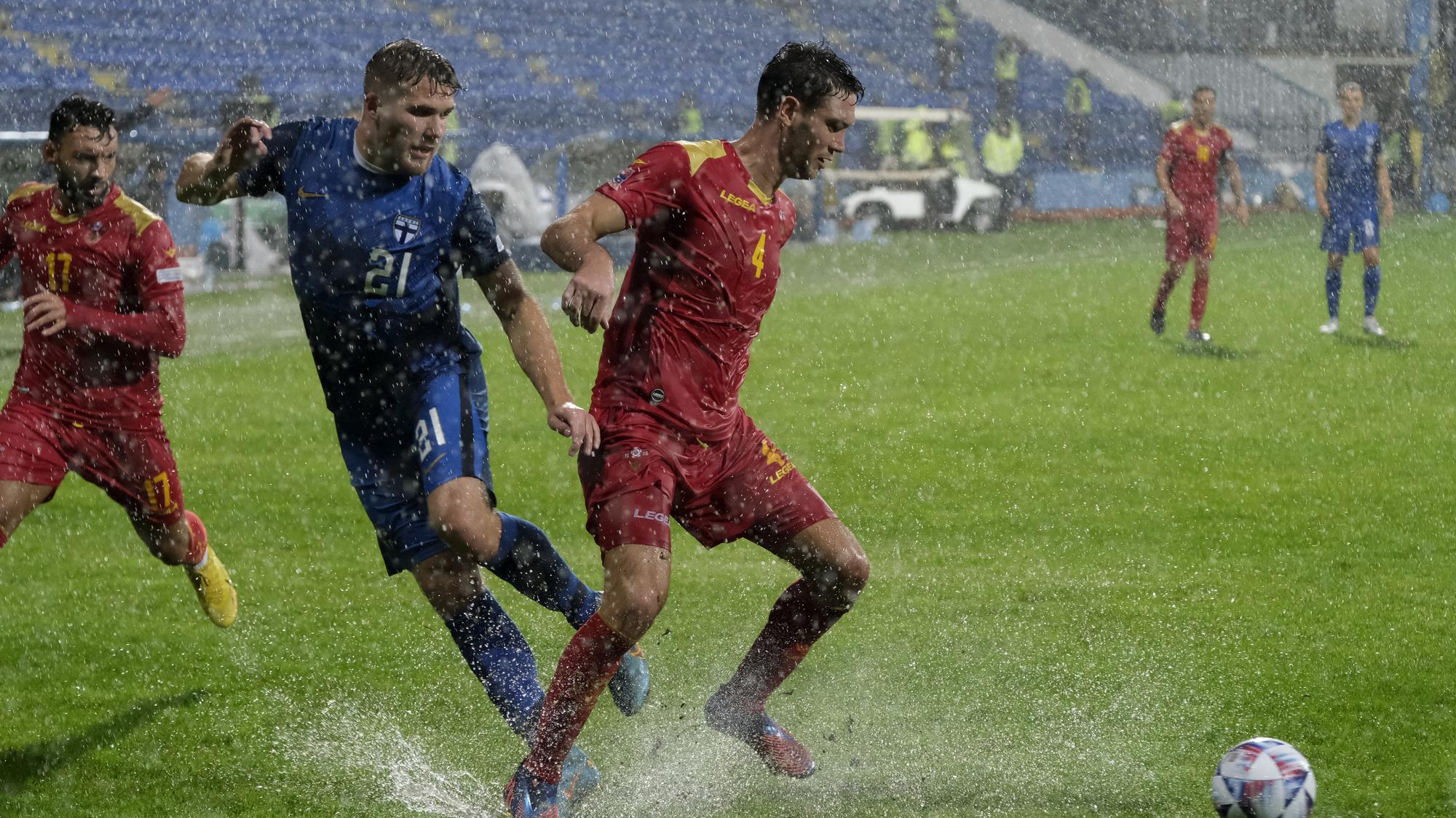 VIDEO: Čierna Hora prehrala s Fínskom v extrémnych podmienkach, Rumunsko  vypadlo