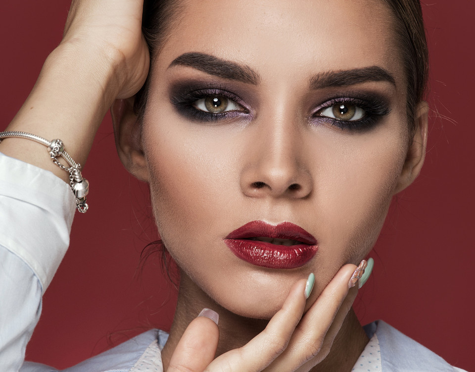 2. Makijaż smoky eyes jest tylko dla kobiet o dużych oczach