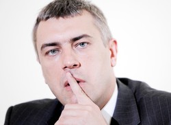 Giertych: Niech obcy kupują polskie domy