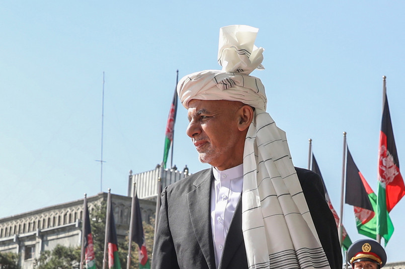 Prezydent Afganistanu Aszraf Ghani opuścił kraj