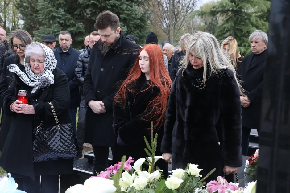 Saša Popović, 40 dana