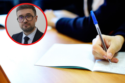 Egzamin ósmoklasisty 2024. Dyrektor CKE o zmianach: Po raz ostatni w tym roku...