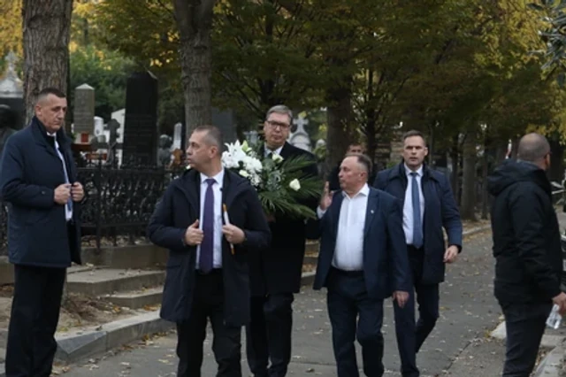 KOMŠINICA Bake Praseta je ova STARLETA! Evo šta je rekla o njegovoj novoj devojci!