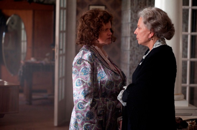 Katarzyna Figura i Krystyna Janda na planie filmu 'Panie Dulskie'