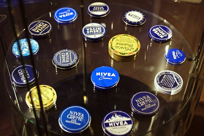 Sva pakovanja Niva kreme od nastanka do danas