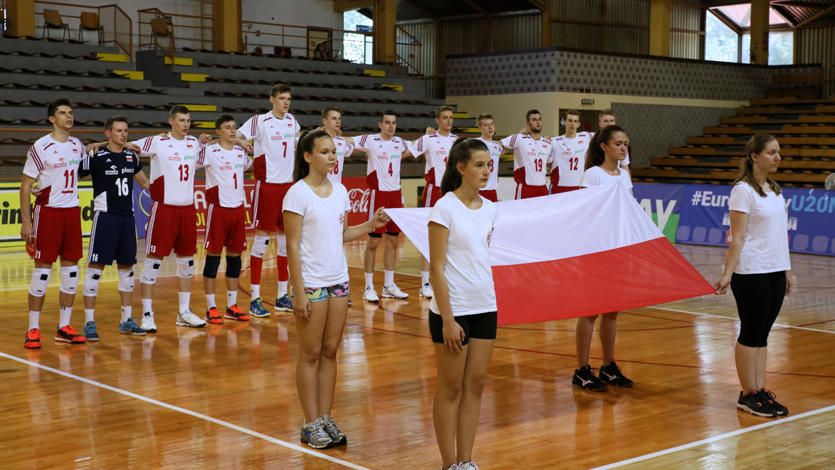 Reprezentacja Polski siatkarzy U-23 pokonała w sobotę w Zagrzebiu Włochy 3:2 (25:19, 26:28, 25:15, 22:25, 15:12) i zapewniła sobie występ w mistrzostwach świata, które w 2017 roku rozegrane zostaną w Chorwacji. Biało-Czerwoni pod wodzą Wojciecha Serafina zapewnili sobie triumf w turnieju kwalifikacyjnym.