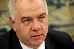 Sasin o pomocy dla frankowiczów: Ustawa o zwrocie spreadów w lipcu [WYWIAD]