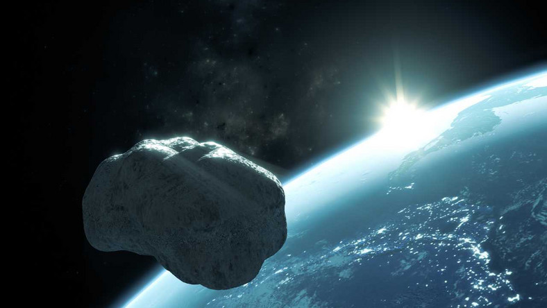 Asteroida w pobliżu Ziemi. Zdjęcie ilustracyjne
