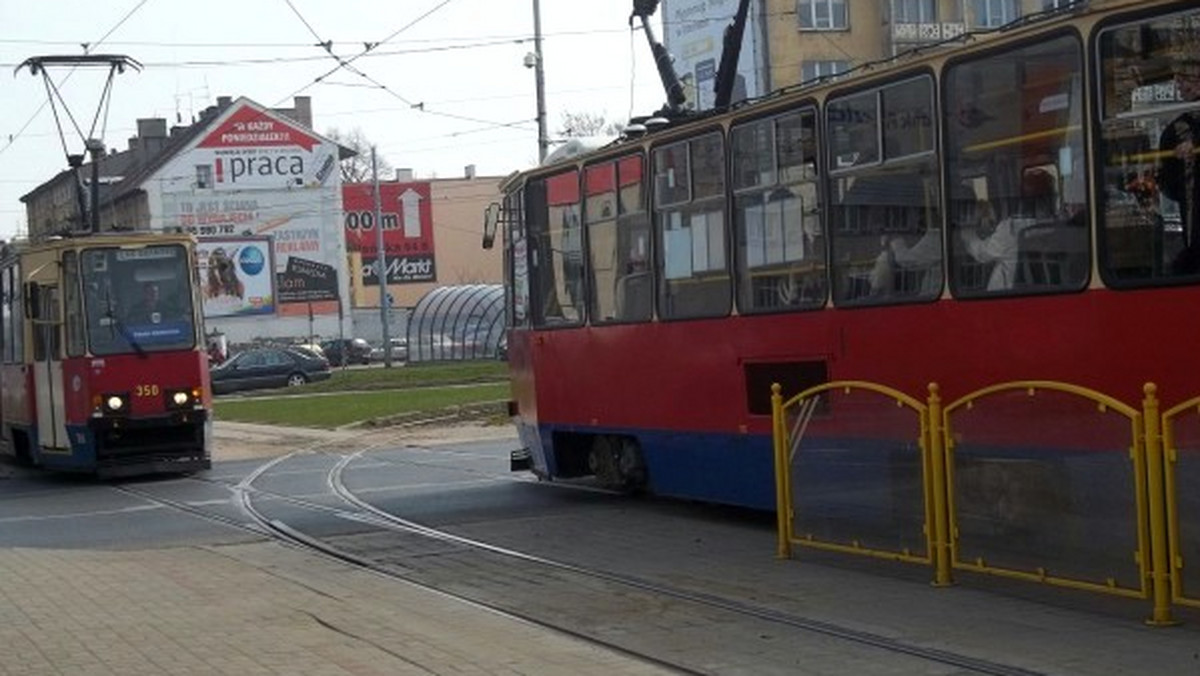 Po przeprowadzeniu remontu na rozjazdach tramwajowych na Rondzie Jagiellonów wróci ruch szynowy z ronda w kierunku Mostu Bernardyńskiego. Dotrzemy na Babią Wieś, ale do Łęgnowa jeszcze nie.