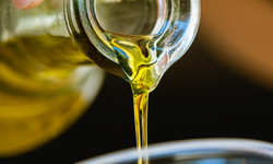 Olej zdrowszy od oliwy z oliwek. Polacy nie doceniają, kiedyś używali do wszystkiego