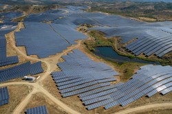 Polikrzem drożeje. To może wykoleić projekty i spowolnić wprowadzanie czystej energii