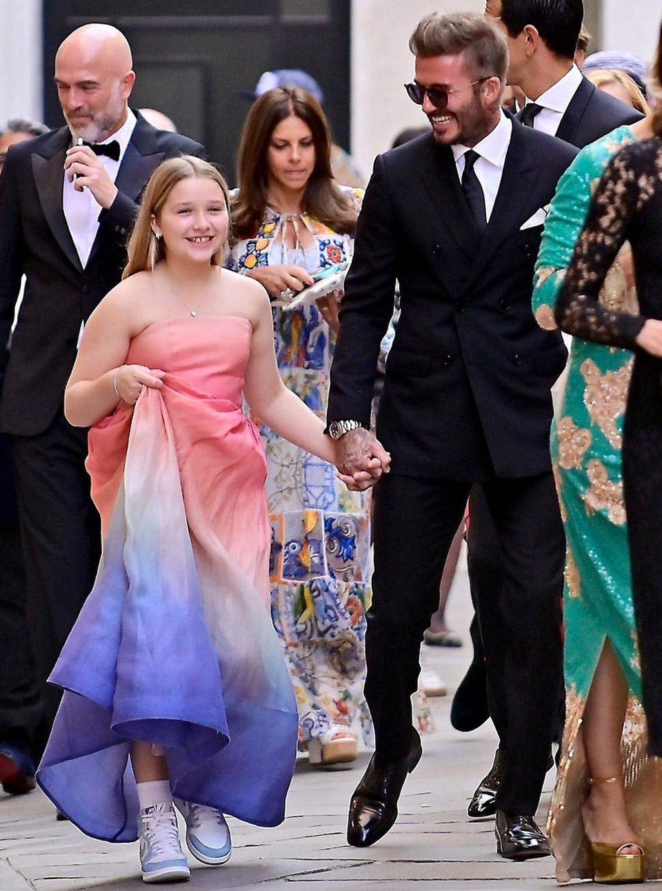 David Beckham lányának méregdrága ruhája - Glamour