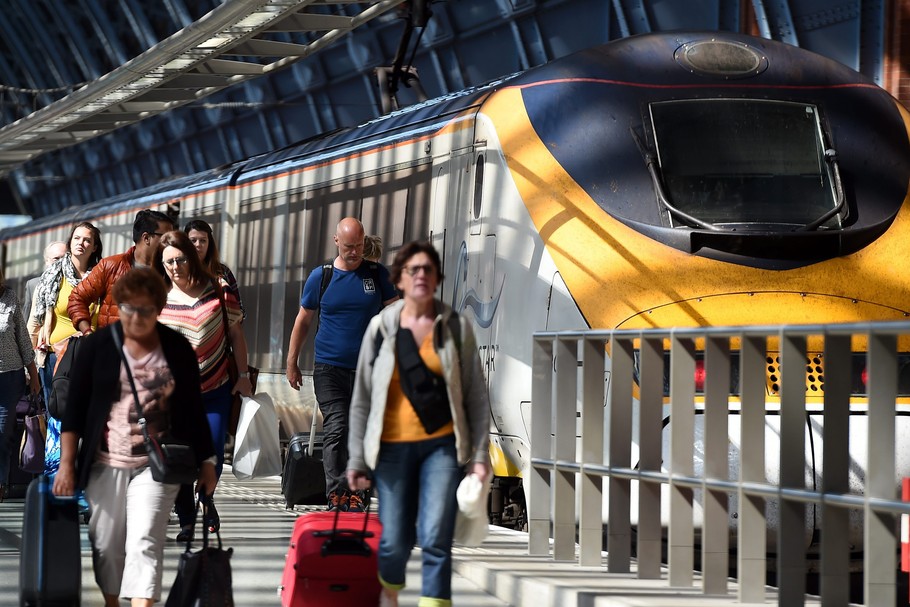 Pociąg Eurostart na dworcu St. Pancras International w Londynie