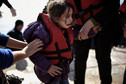 Mieszkańcy greckich wysp idący z pomocą przybywającym tam migrantom