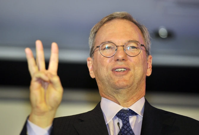 Nemački tabloidi navode da Šmit živi u takozvanom otvorenom braku