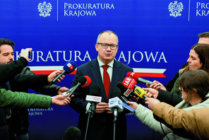 Adam Bodnar wygłasza oświadczenie w siedzibie Prokuratury Krajowej w Warszawie, 15 stycznia 2024 r.