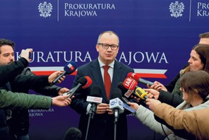 Adam Bodnar wygłasza oświadczenie w siedzibie Prokuratury Krajowej w Warszawie, 15 stycznia 2024 r.