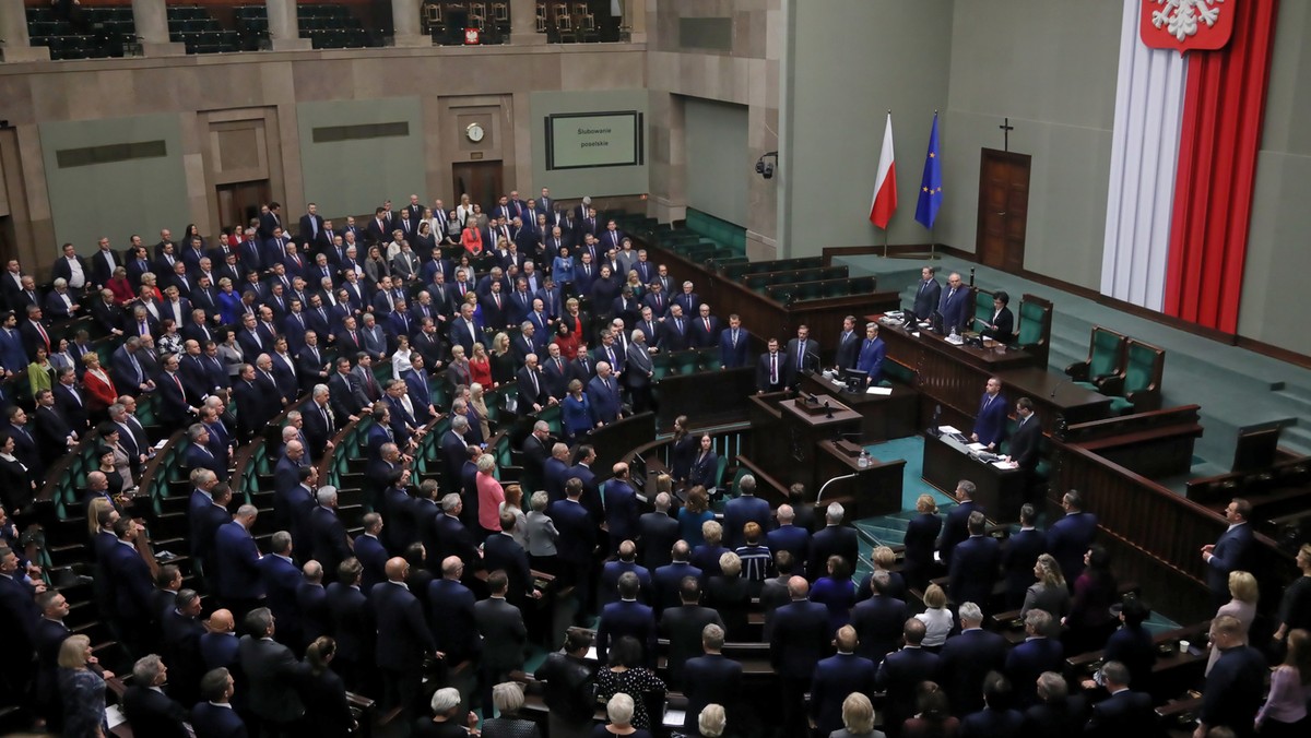 Nowa kadencja Sejmu. PiS wniosło projekt ustawy dot. limitu 30-krotności ZUS