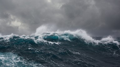 IMGW: pierwszy w tym sezonie silny sztorm na Bałtyku