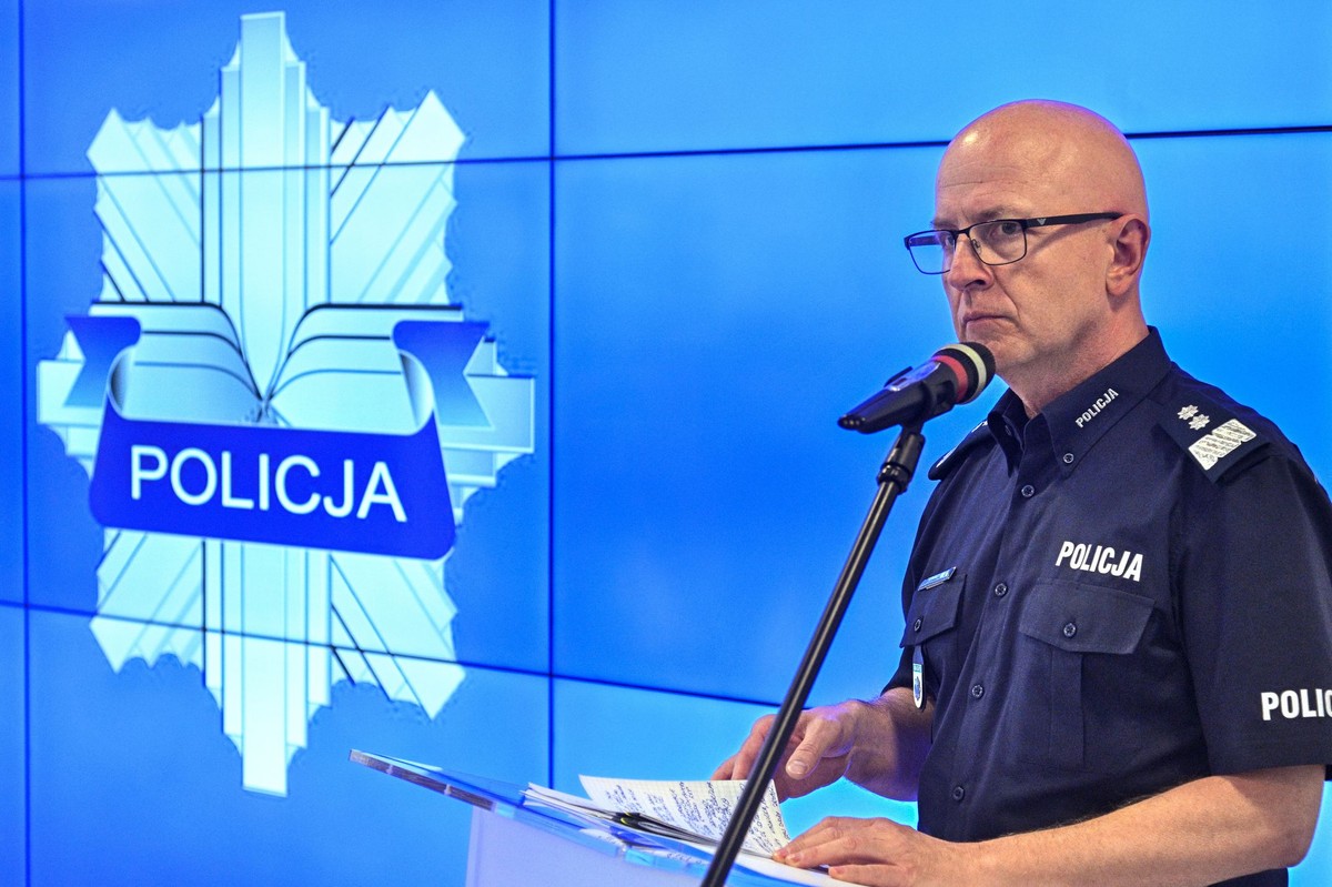 Komendant główny policji gen. insp. Jarosław Szymczyk