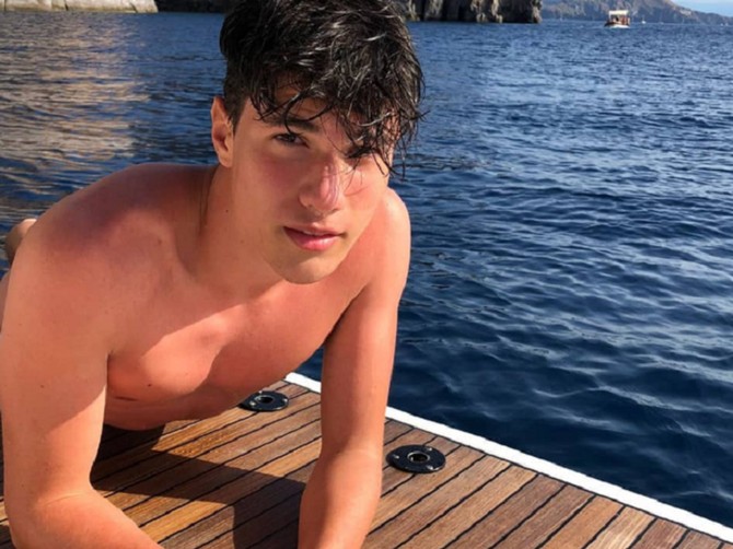 Edoardo Santini proglašen za najlepšeg Italijana želi da postane sveštenik