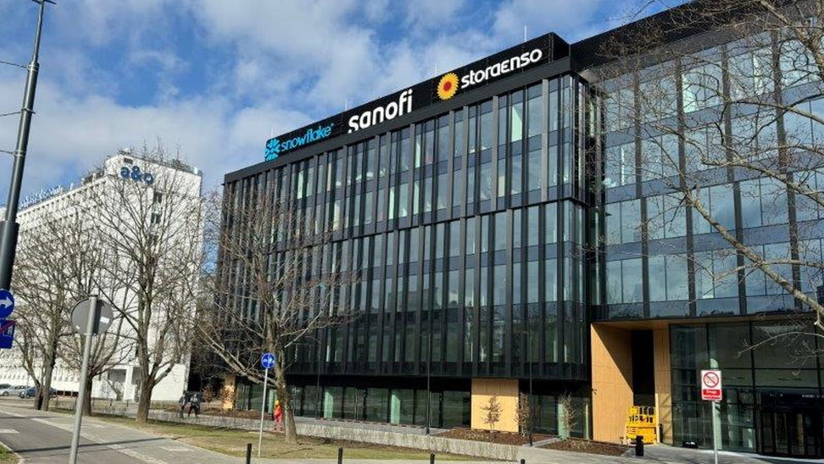 2 kwietnia 2024 r. - Grupa Sanofi w Polsce łączy dwie spółki, upraszcza nazwę prawną oraz przenosi się do nowego biura. Te inicjatywy są kolejnym krokiem w stronę optymalizacji działalności firmy i nowoczesnych standardów pracy.