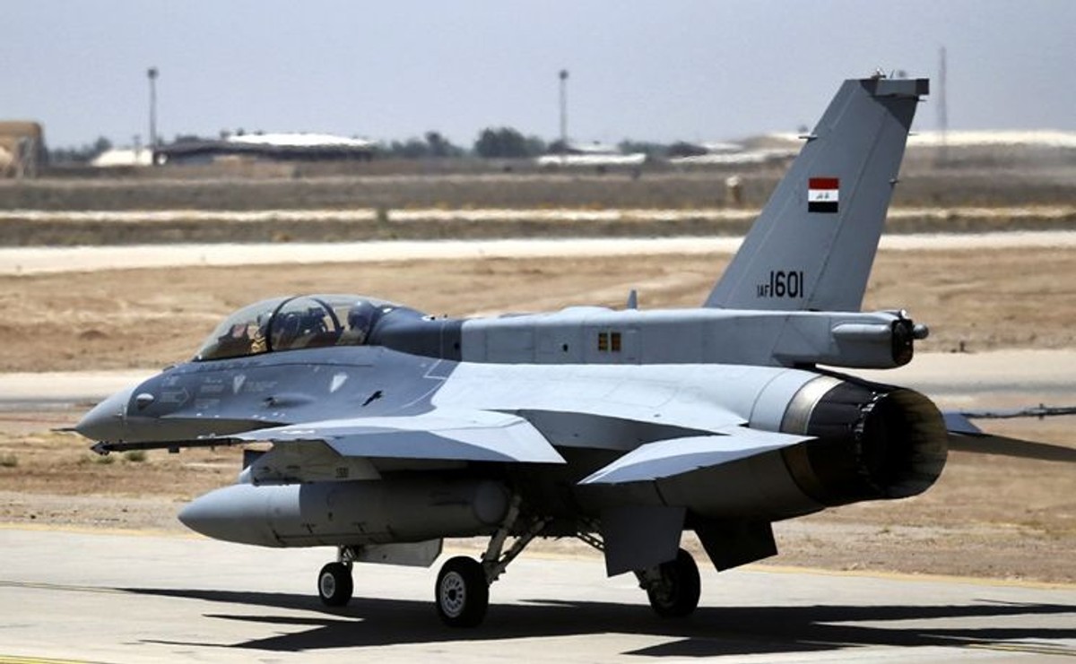 Iracki myśliwiec F-16