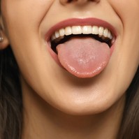 Ki nem találná, hol jelennek meg először a plusz kilók – nem a hasán és nem is a fenekén