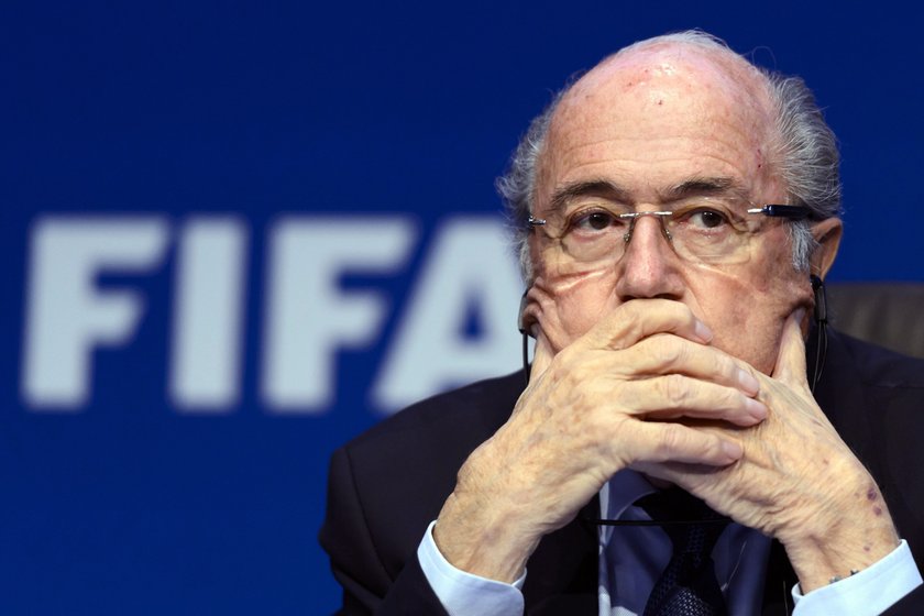 Sepp Blatter uznany "Szwajcarem roku" i... wysłany na 8-godzinne przesłuchanie!