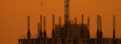 Spółki budowlane znów straszą inwestorów