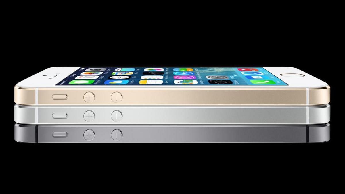 iPhone 5S - telefony z bliska