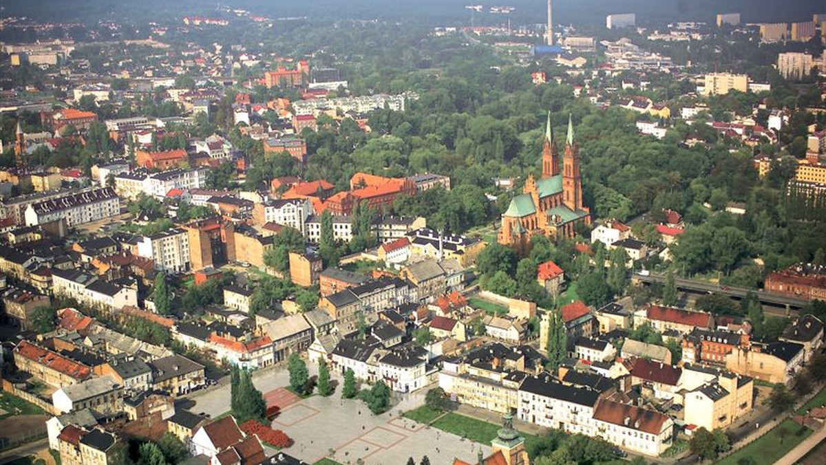 Całkowitą przebudowę Starego Rynku planują w 2012 roku władze Włocławka (woj. kujawsko-pomorskie). Warta ponad sześć mln zł inwestycja będzie możliwa dzięki wsparciu z funduszy unijnych.
