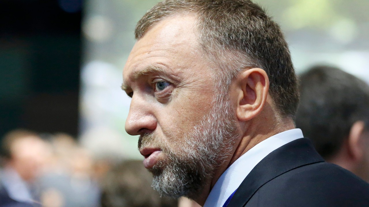 Jeden z najbogatszych rosyjskich oligarchów kupował usługi nieletnich prostytutek, ale prokuratura go ochroniła przed odpowiedzialnością